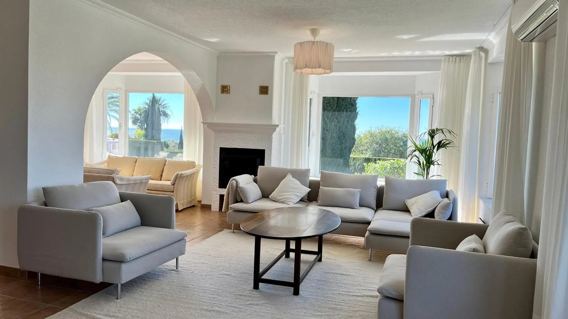 Lejlighed Private Villa In Elviria Marbella